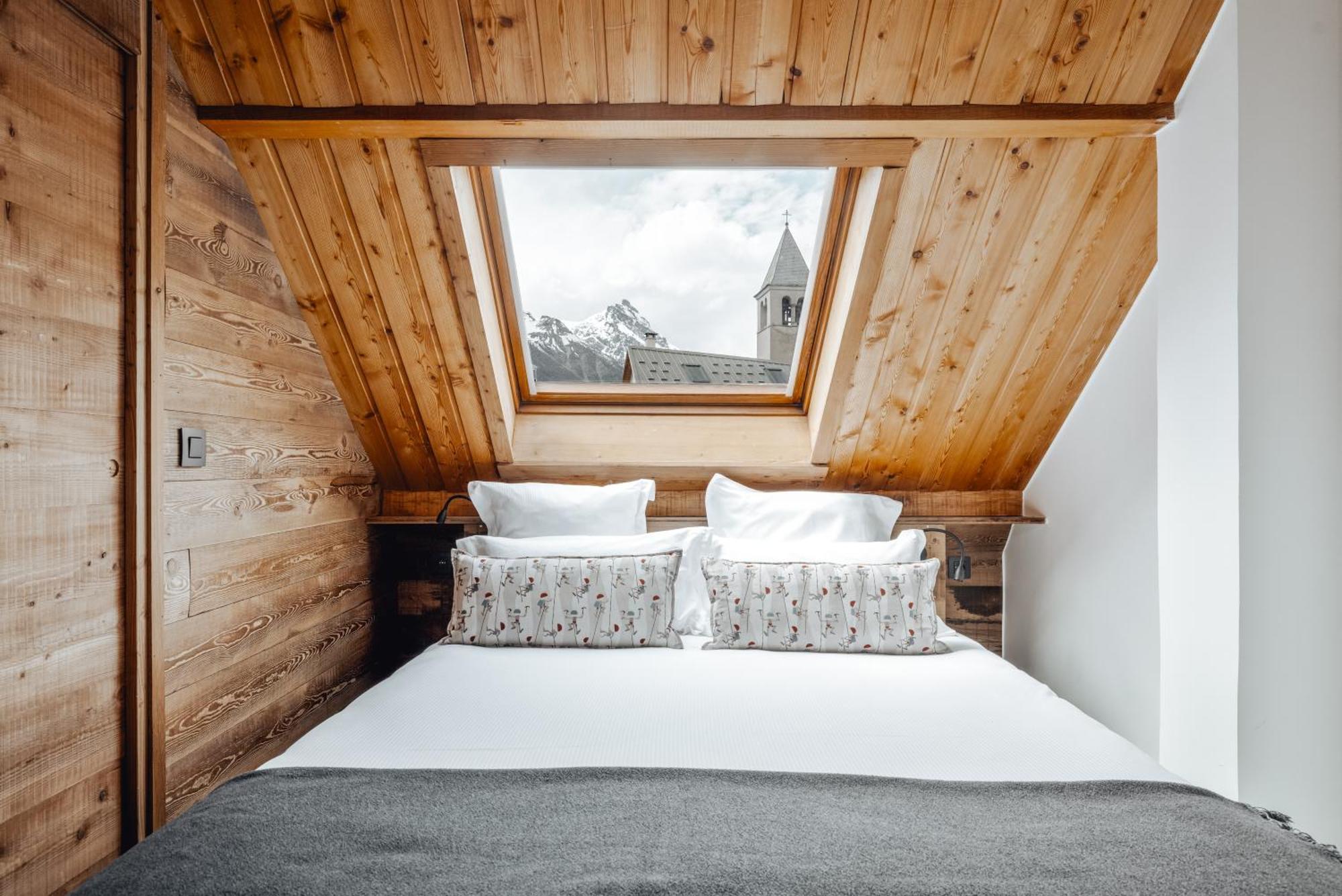 Alliey & Spa Piscine Appart-Hotel Serre Chevalier Le Monêtier-les-Bains Екстериор снимка